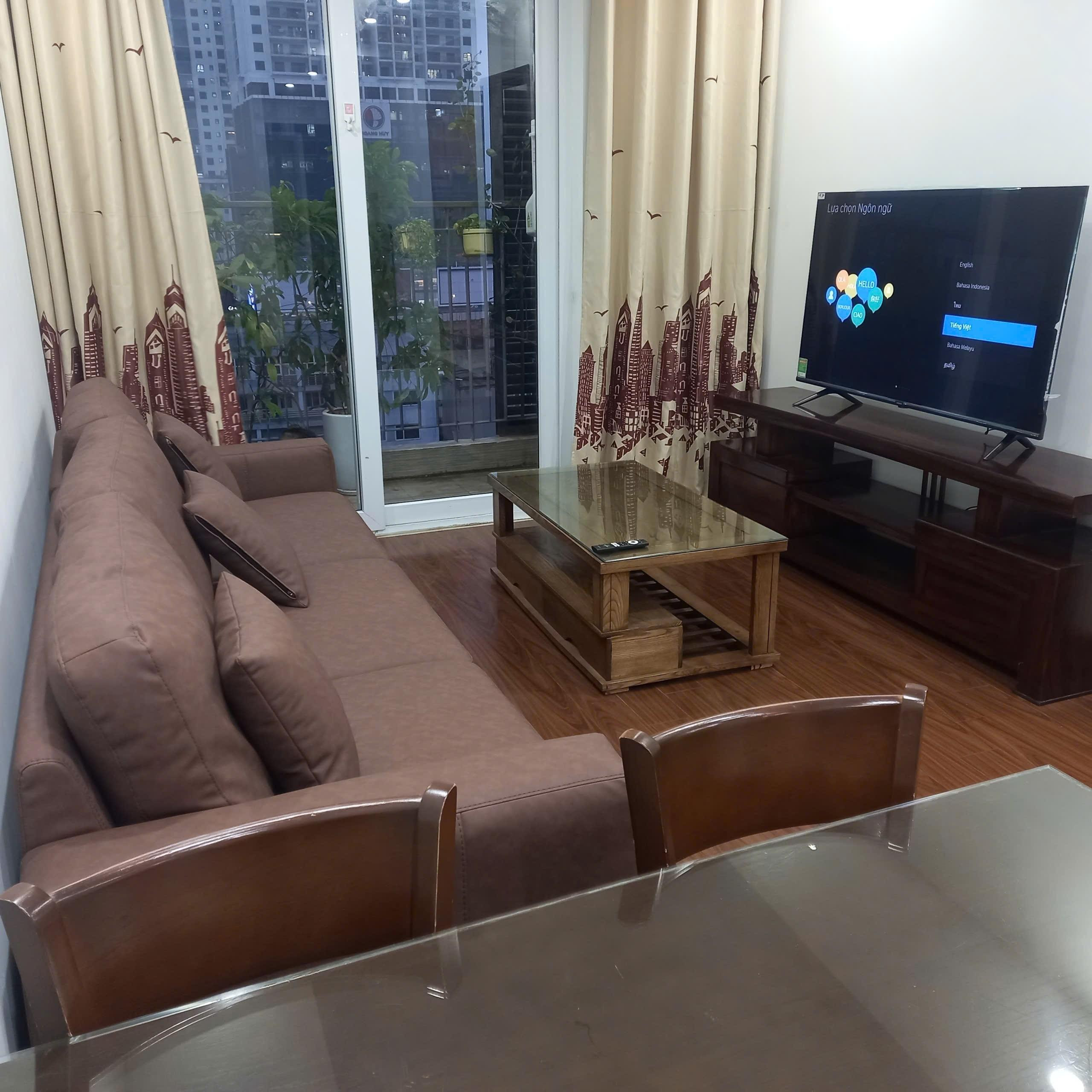 Cho Thuê Chung Cư 65M² 2 Ngủ/ The Center Point 219 Trung Kính - Full Nội Thất - Căn Góc - Giá Thuê 16tr