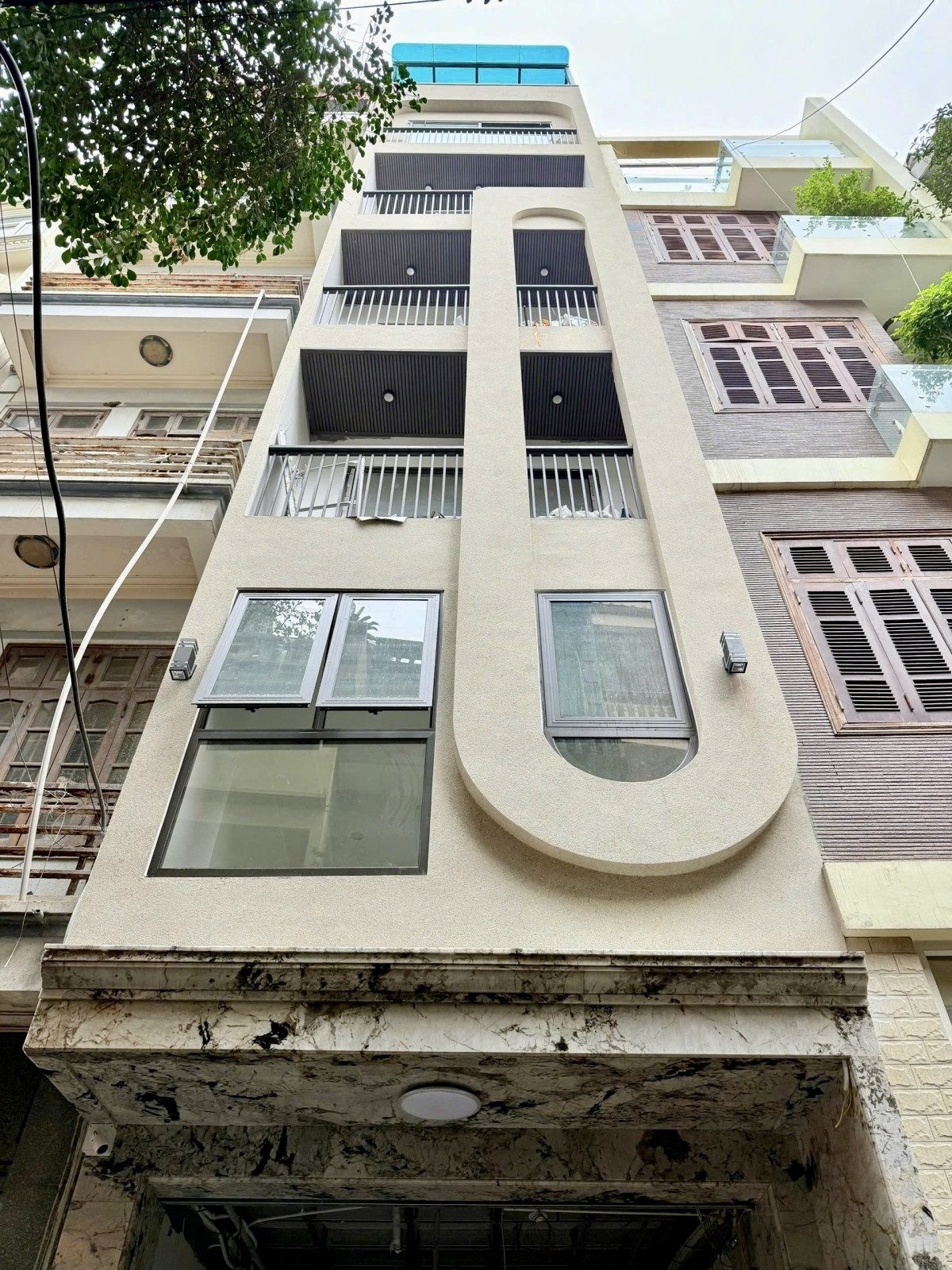 Phân Lô Ô tô Trung Kính, Cầu Giấy; 53m x 7 Tầng Thang máy, Gara Ô tô, 2 Thoáng, 29,5 Tỷ