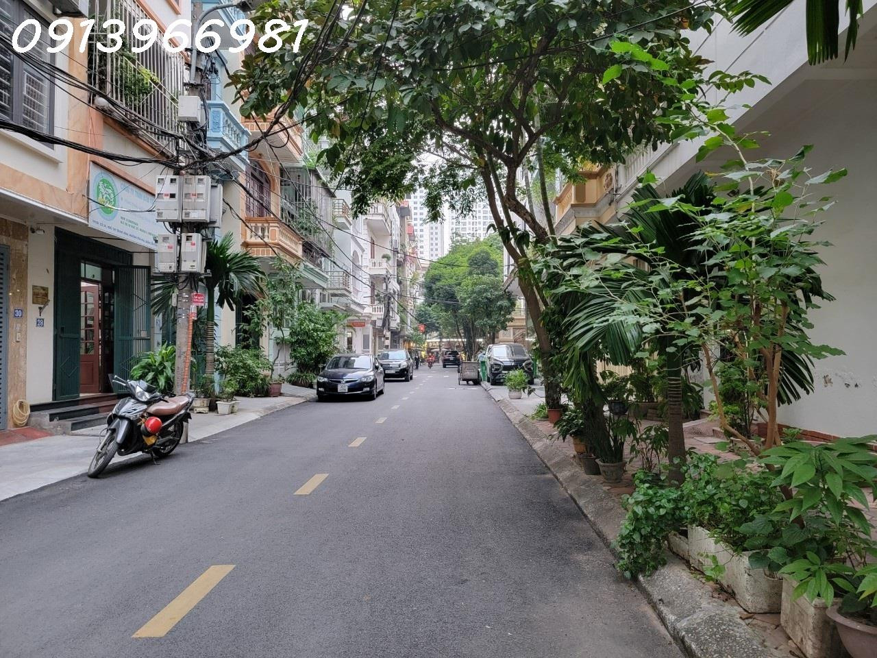 Phân lô 6 tầng phố Trung Kính, vỉa hè, lô góc ô tô tránh, 3 mặt thoáng, 3 ô tỗ đỗ cửa, giá chỉ 2x tỷ