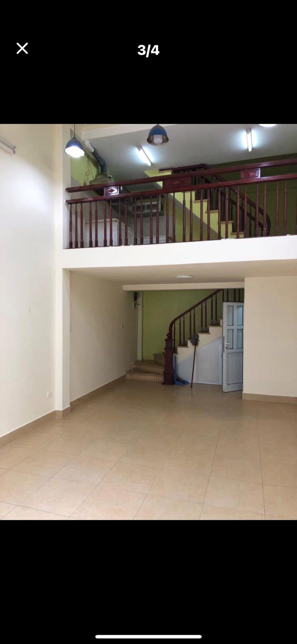 Cho Thuê Nhà Mặt Đường Trung Kính - Cầu Giấy/ 40M² 5 Tầng - Kinh Doanh Đỉnh - Giá Thuê 40tr