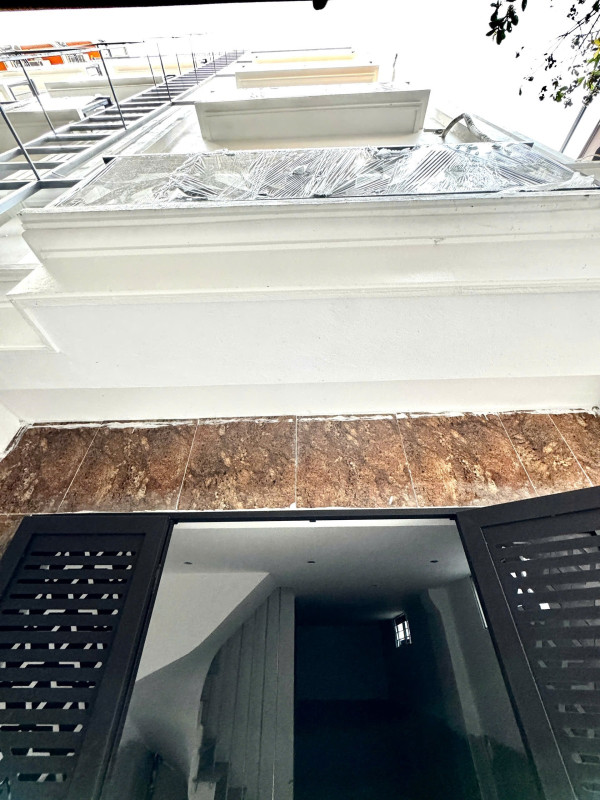 Bán căn hộ dịch vụ dòng tiền Trung Liệt (Đống Đa) 37m, 7 tầng, mt 3.9m, giá 10.8 tỷ