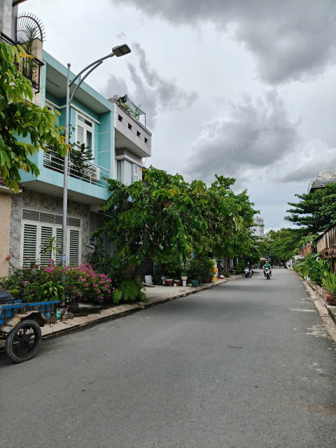 Nhà 2 MT Trước – Sau, Đường 12m Trung Mỹ Tây, QUẬN 12 – Chốt 4.2 Tỷ‼️
