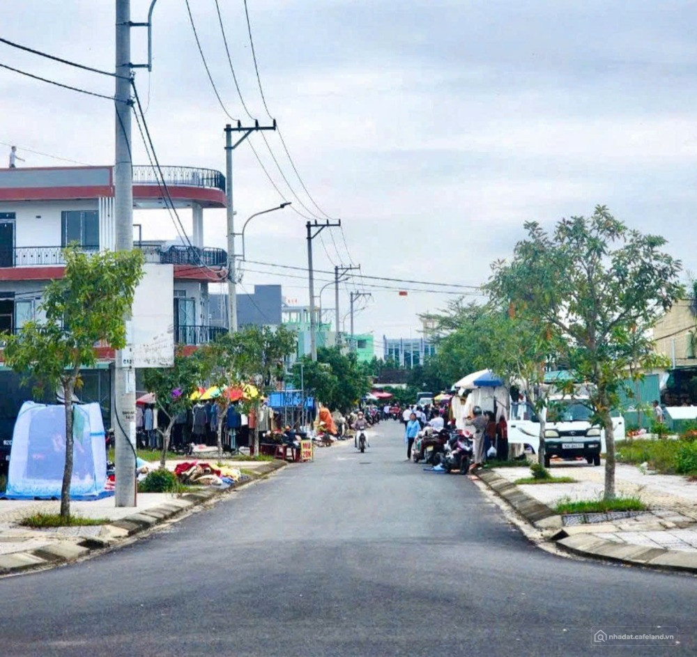 PHỐ CHỢ ĐÔNG PHÚ – BẤT ĐỘNG SẢN MẶT CHỢ “SIÊU HIẾM”