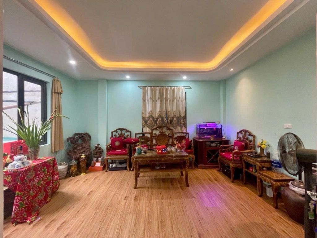 Trung phụng 27m x 5tầng x 4PN 0 dân xây, ngõ nông, an sinh đỉnh