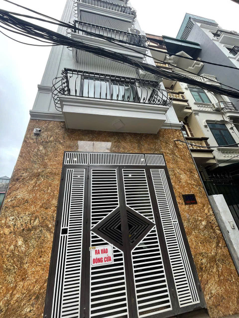 SANG NHƯỢNG HOMESTAY 7 TẦNG – 13 PHÒNG KHÉP KÍN TẠI CẦU GIẤY