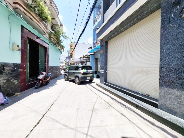 Nhà Hẻm Xe Hơi, Trường Chinh, Tân Bình, 5.4x13m, 70m2, Chỉ 7.x tỷ TL