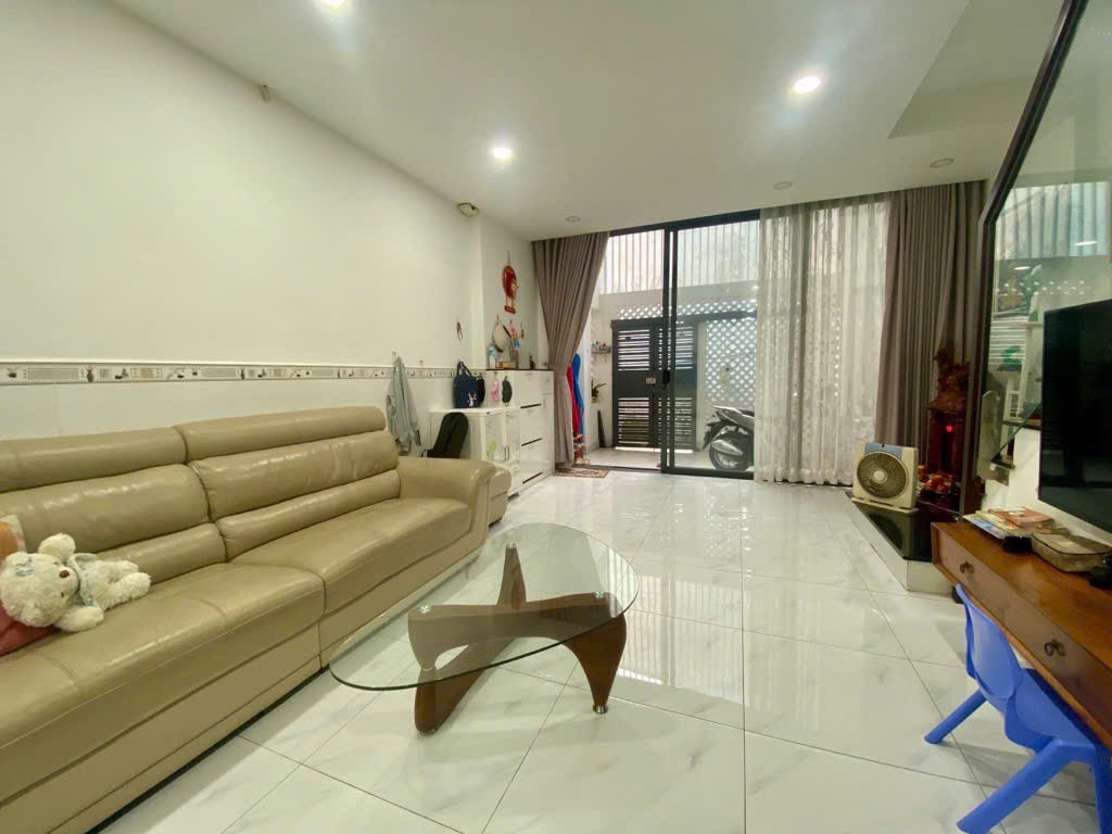 Bán nhà riêng 6x16 Trường Chinh P15 Tân Bình-Hẻm 6m-Chỉ 9 tỷ