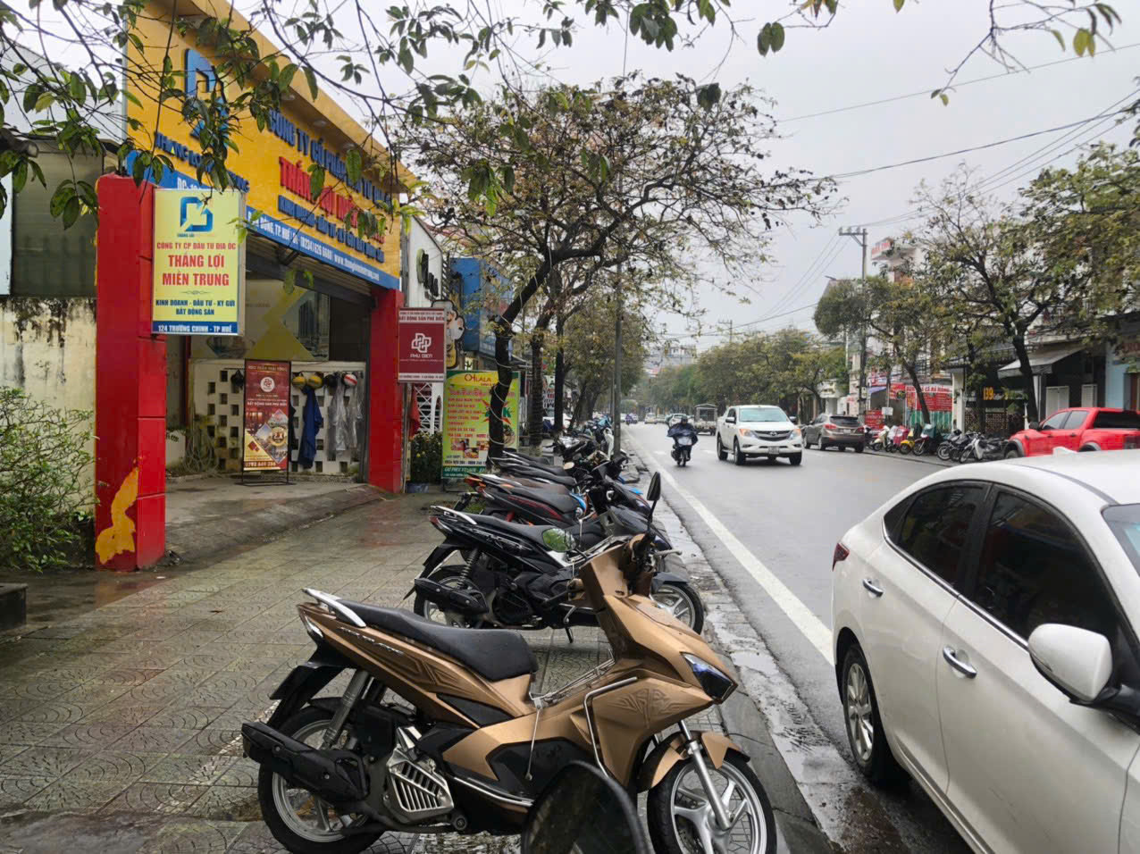 🆘🆘Cho thuê mặt bằng kinh doanh 2 tầng đường TRƯỜNG CHINH giá tốt