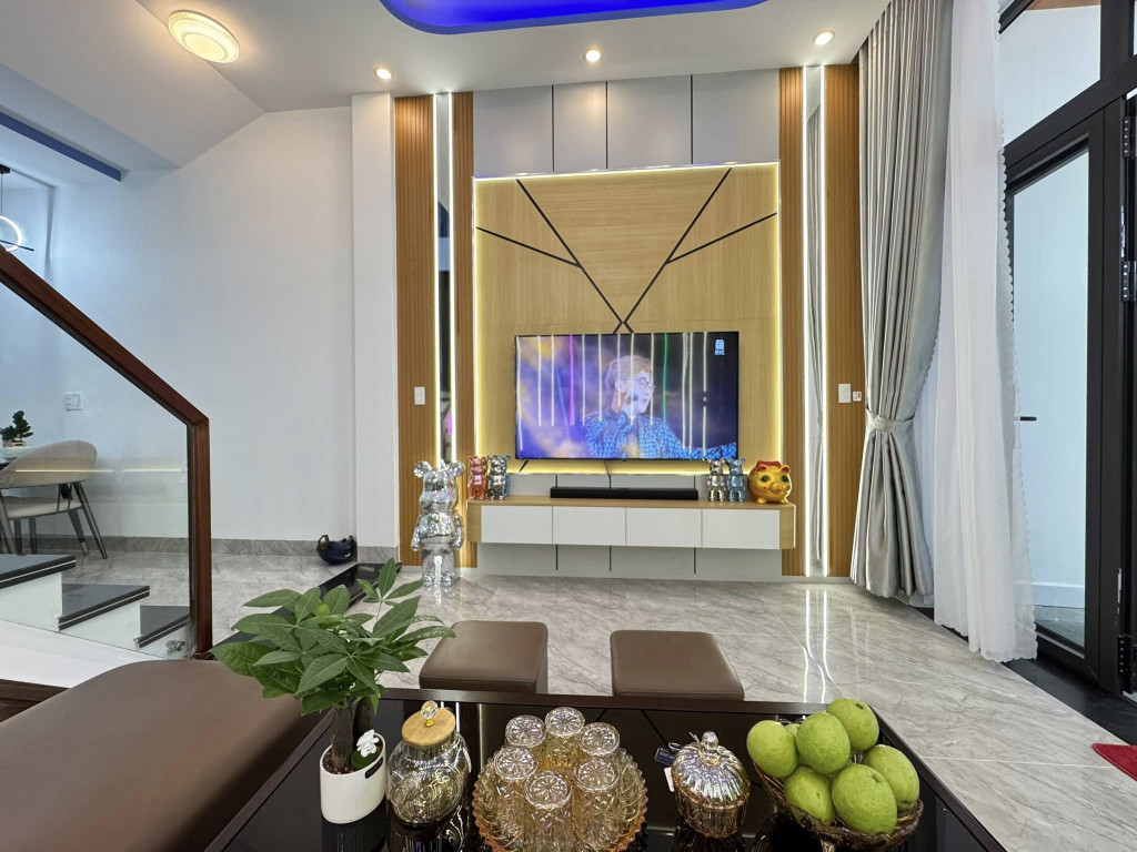 Bán Nhà Kiệt 339 Trường Chinh, An Khê, Thanh Khê - 2 Tầng Mới Full Nội Thất