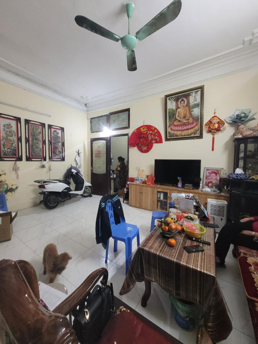 Bán 64M trường chinh tặng nhà 1 bước ra phố thanh xuan