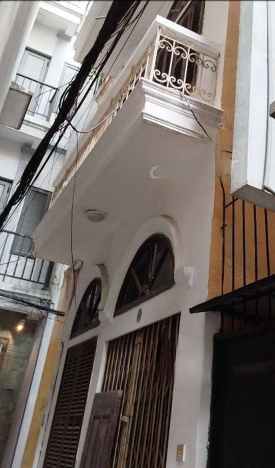 Cho thuê nhà ngõ 354 Trường Chinh 31m2, 3 tầng, 2 ngủ, 6 triệu ở nhóm thoải mái vào ngay