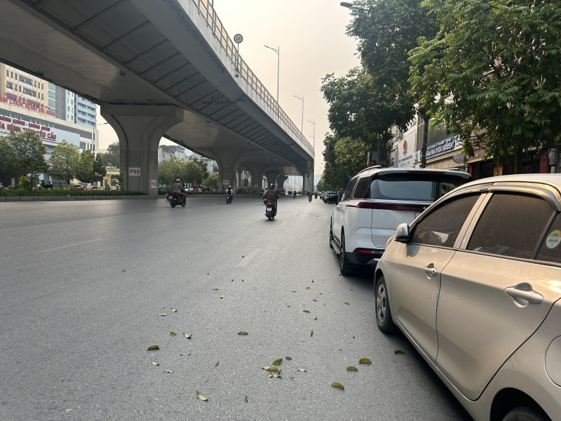 Bán đất Mặt phố Trường Chinh (Đống Đa) 155m, mt 4.5m, giá 78 tỷ