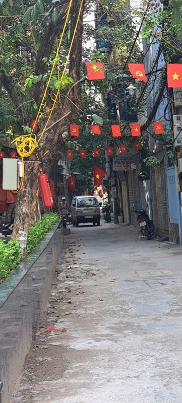 Bán nhà Trường Chinh (Đống Đa) 61m, 3 tầng, mt 3.6m, giá 21 tỷ