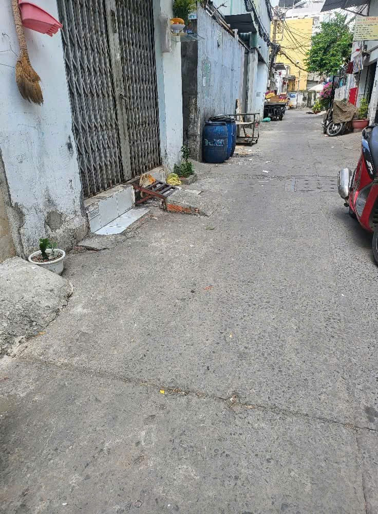 Bán đất 2mt hẻm giá tốt. Đường trường chinh.  6.5 x 18