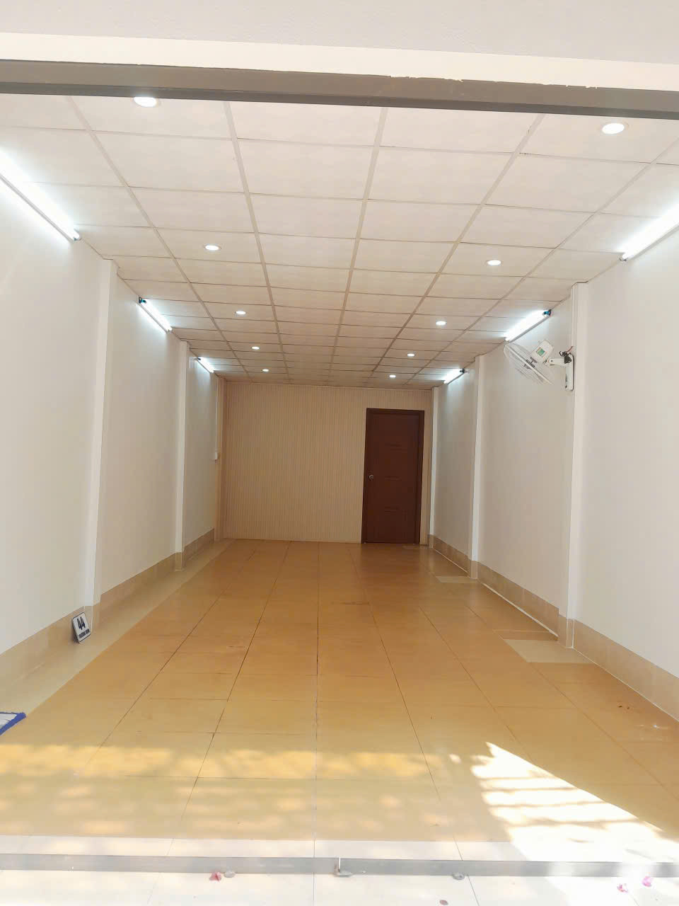 Cho thuê nhà mặt tiền trương định gần trường châu văn liêm cần thơ giá 15 triệu