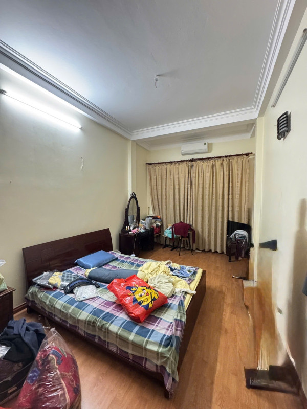 Bán nhà Trương Định (Hai Bà Trưng) 52m, 4 tầng, mt 3.5m, giá 9.9 tỷ