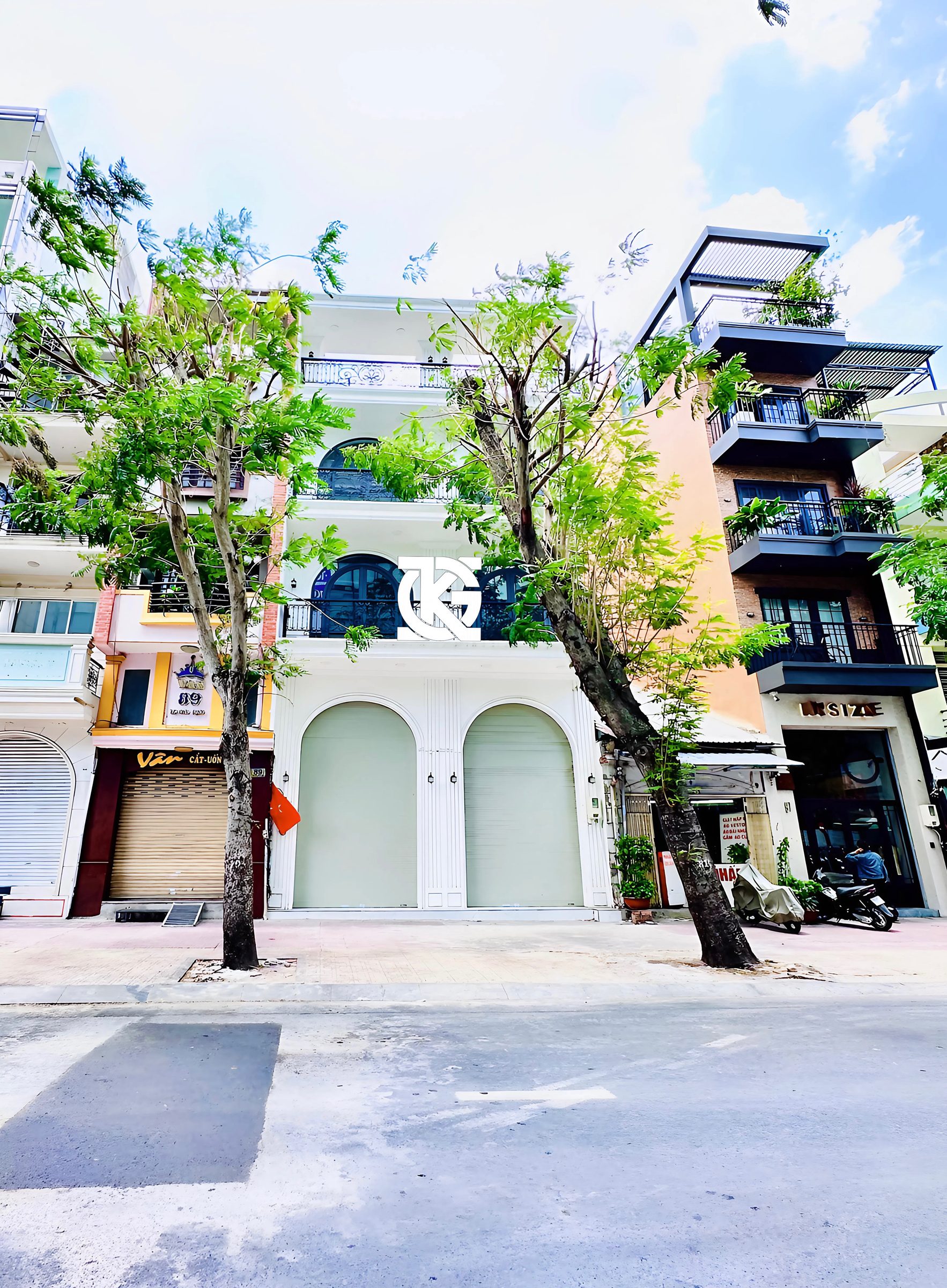 ❇️❇️ Cho Thuê Nhà Mặt Tiền: 91-93 Trương Định - Quận 3 - 7.5x19m, 5 tầng