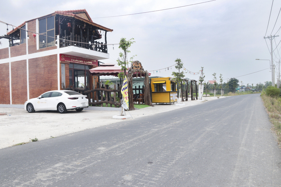 TÌM NGƯỜI HỮU DUYÊN GỞI LẠI MẢNH ĐẤT ĐẸP 3 MẶT ĐƯỜNG - CÁCH QL50 500m