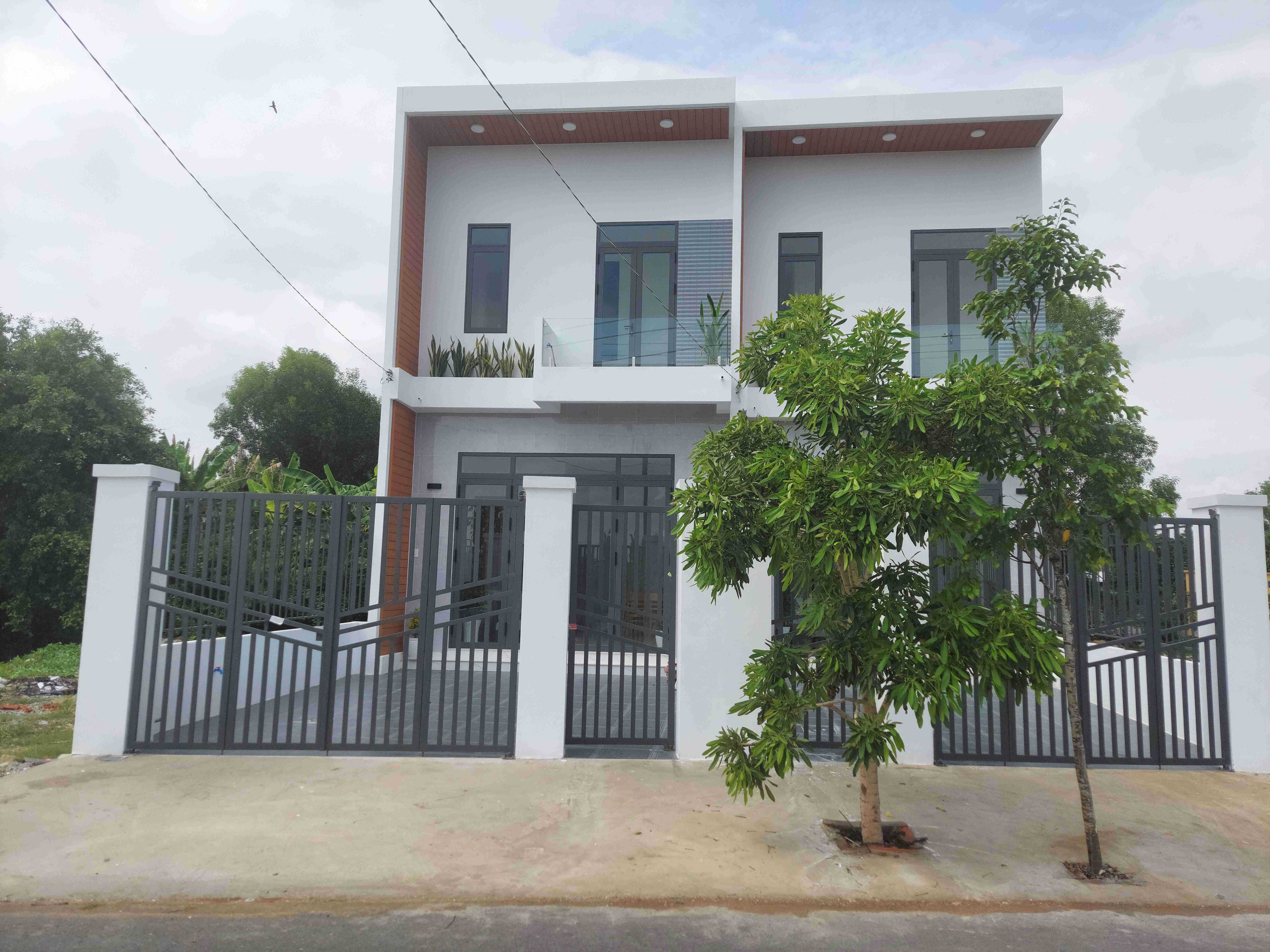 Sở Hữu Ngay Nhà Phố Vườn Mini Trung Tâm Cần Đước – Full Nội Thất Cao Cấp