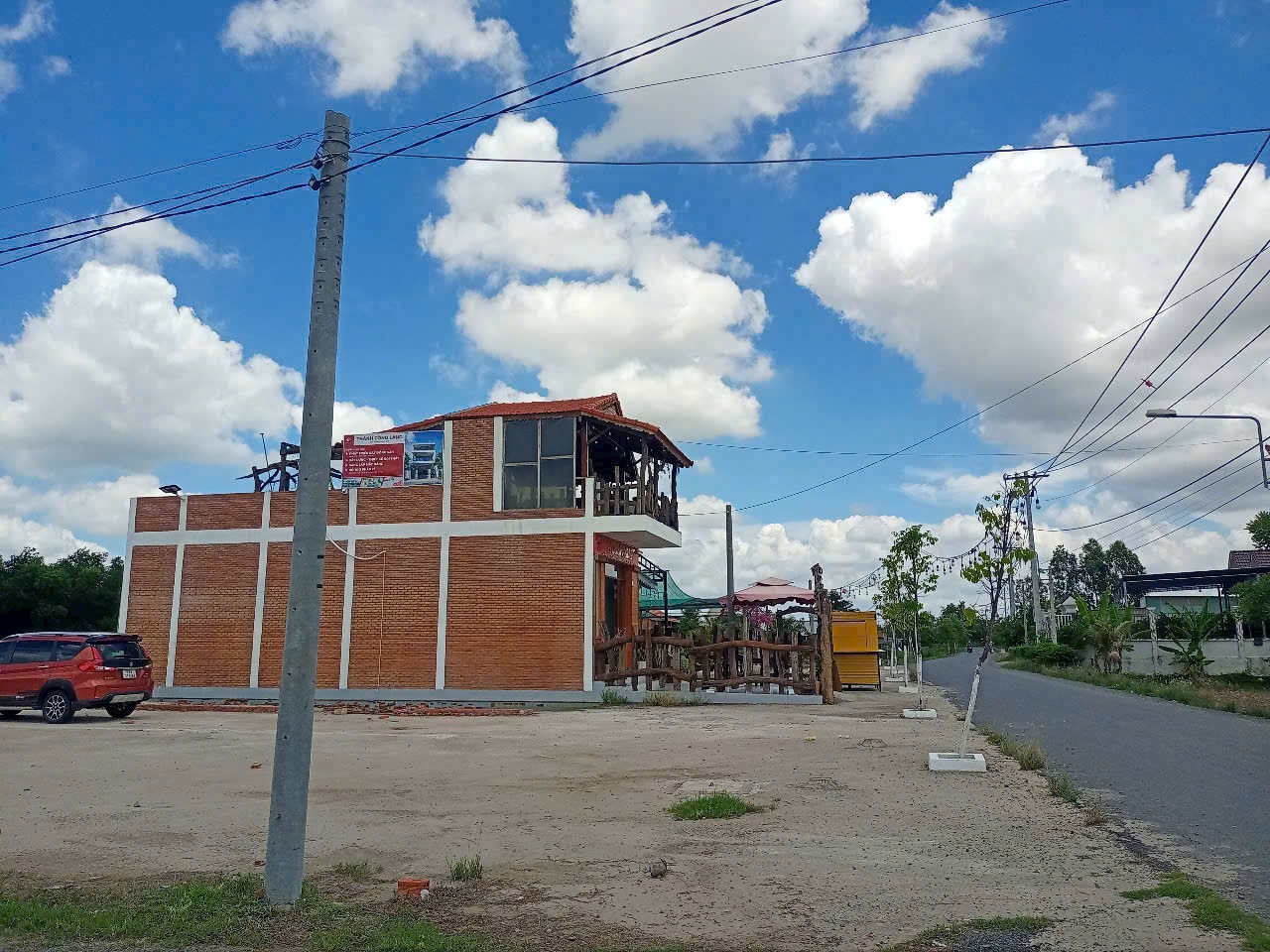 CHỦ GỬI BÁN GẤP – ĐẤT ĐẸP TRUNG TÂM CẦN ĐƯỚC – SỔ SẴN – CHỈ 420 TRIỆU NHẬN NỀN