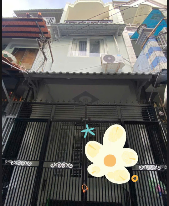 Bán Nhà MT Trường Sa 36m2, 3 Tầng, 4PN, Giá 6.3 Tỷ - Phường 3, Tân Bình