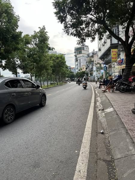 Nhà Đường Trường Sa Phường 17 Phú Nhuận.