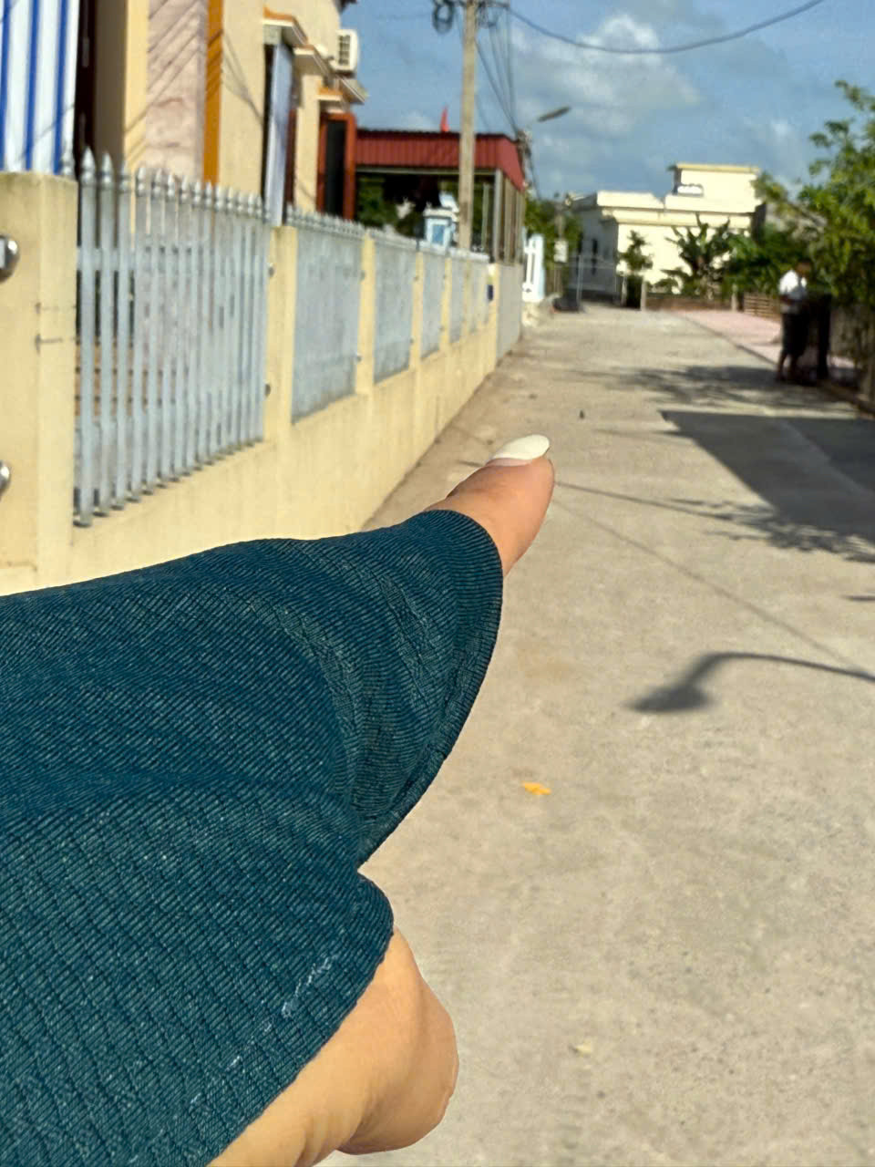 CHÍNH CHỦ - CẮT LỖ 90m2 SÁT BÃI TẮM 1 NHỈNH 1 TỈ