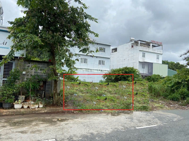 Cần bán Lô đất 170m2, giá chỉ 6.45 TỶ, MT Trương Văn Bang, Cát Lái, Quận 2, Sổ hồng sẵn, gần UBND Thủ Đức