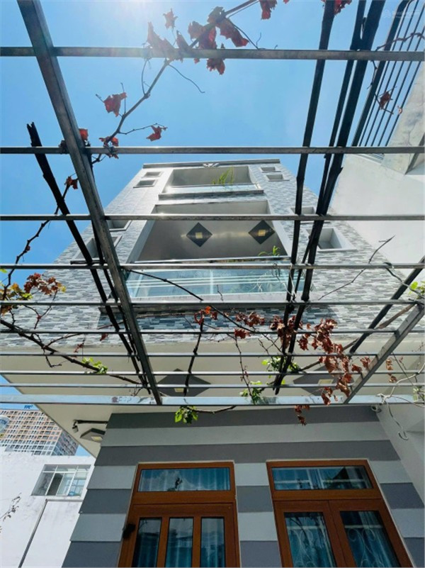Chủ ngộp ! Nhà mặt tiền 4 tầng GIÁ RẼ KD đa dạng chỉ 12 tỷ - quận Tân Phú
