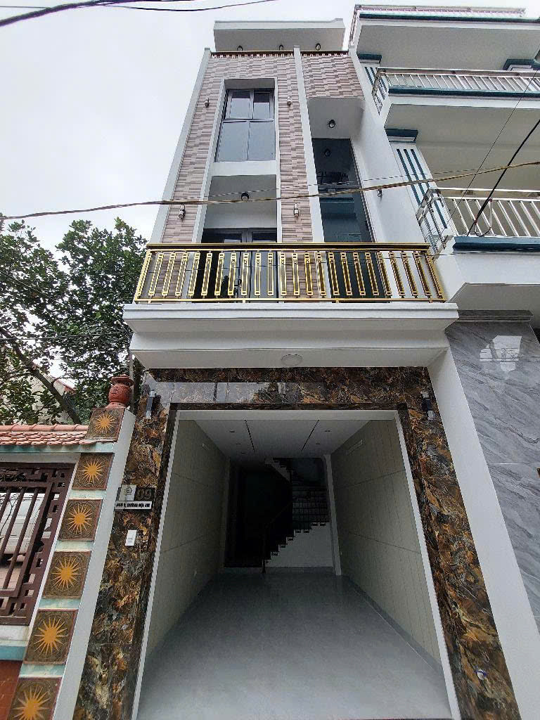 BÁN NHÀ 4 TẦNG GẦN CẦU TỰ KHOÁT, NGŨ HIỆP, THANH TRÌ - Ô TÔ VÀO NHÀ