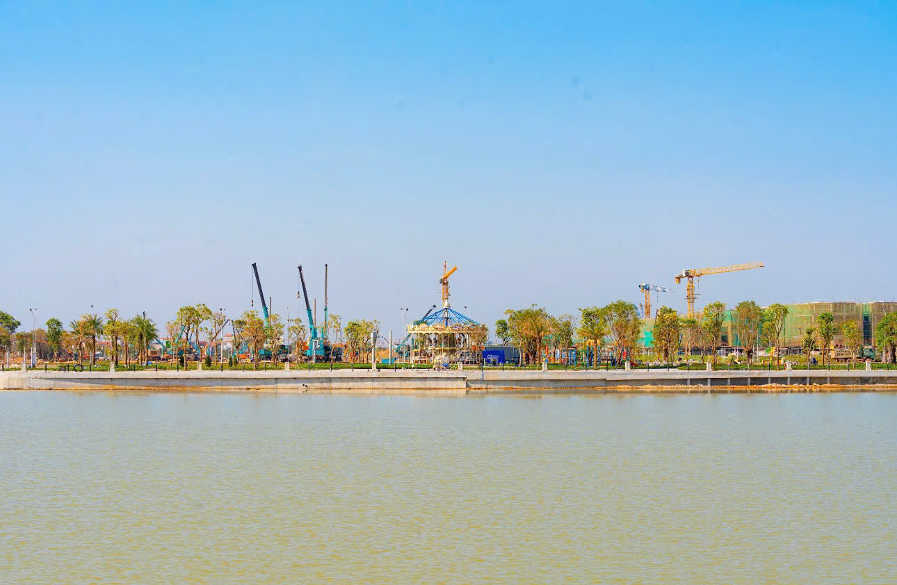 Liền kề Đông Nam  Vinhomes Global Gate Cổ Loa gần Vincom