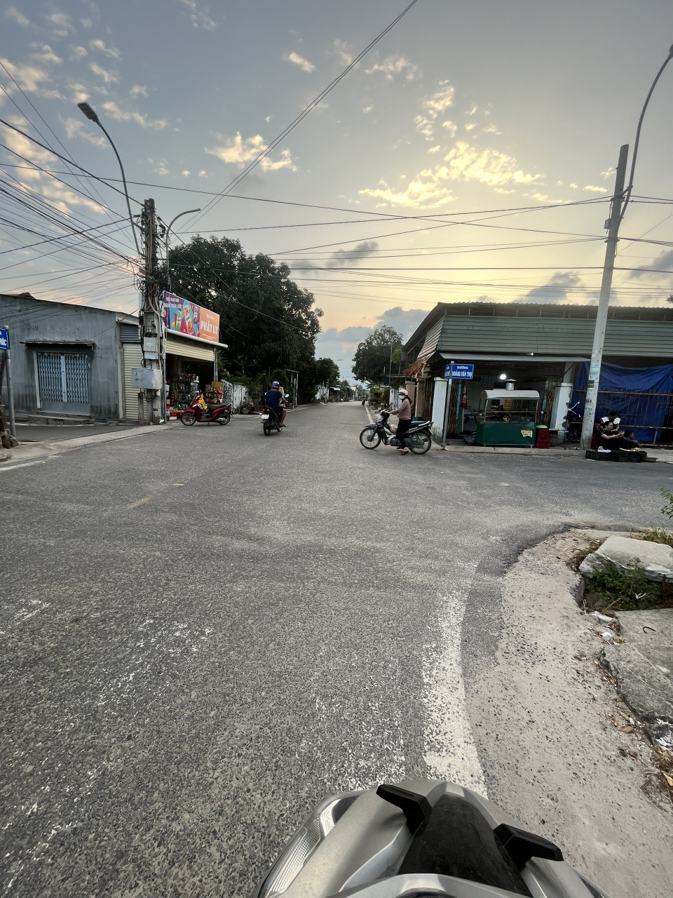 12 Triệu /m2 Bàn Cờ Cam Đức. * Giá Ngộp Thở !!!