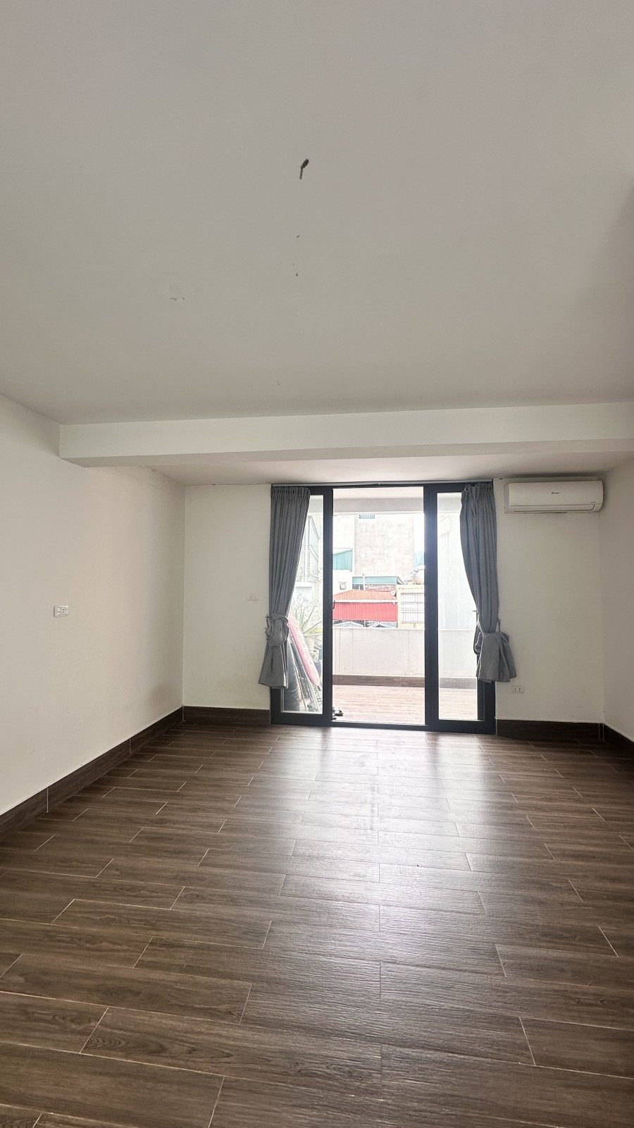 Bán nhà Văn Chương 41m² full thổ cư ngang 5m giá 11 tỷ tại Đường Văn Chương Phường Văn Miếu - Quốc Tử Giám (MUA/BÁN BĐS nhắn tin Zalo 0862299066)