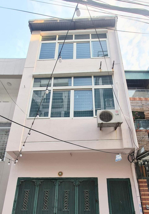 BÁN NHÀ HỌC VIÊN TÀI CHÍNH - BẮC TỪ LIÊM - DT78M2 - 3 TẦNG - GIÁ 8,8TỶ - KINH DOANH -