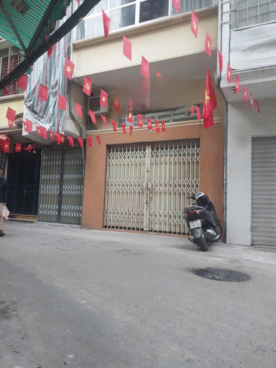 Cho Thuê Nhà Ngõ Văn Hương - Tôn Đức Thắng 30M² 2 Ngủ - Full Nội Thất - Giá Thuê 10,5tr