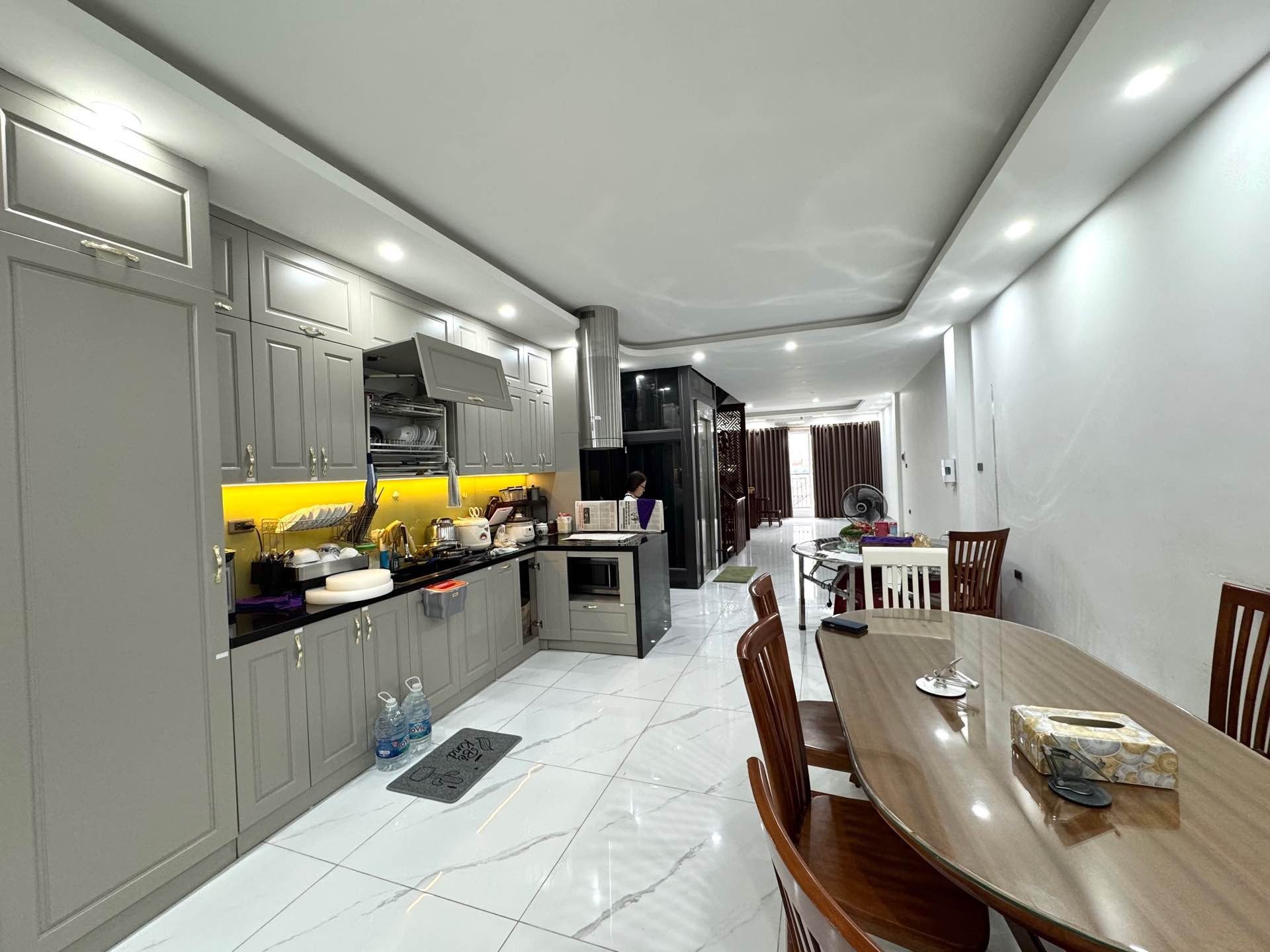 Bán nhà Lk Trung Tâm KĐT Văn Khê Hà Đông 49m²_5 Tầng _14.18 Tỷ Chị Thuỷ Cần Bán Gấp