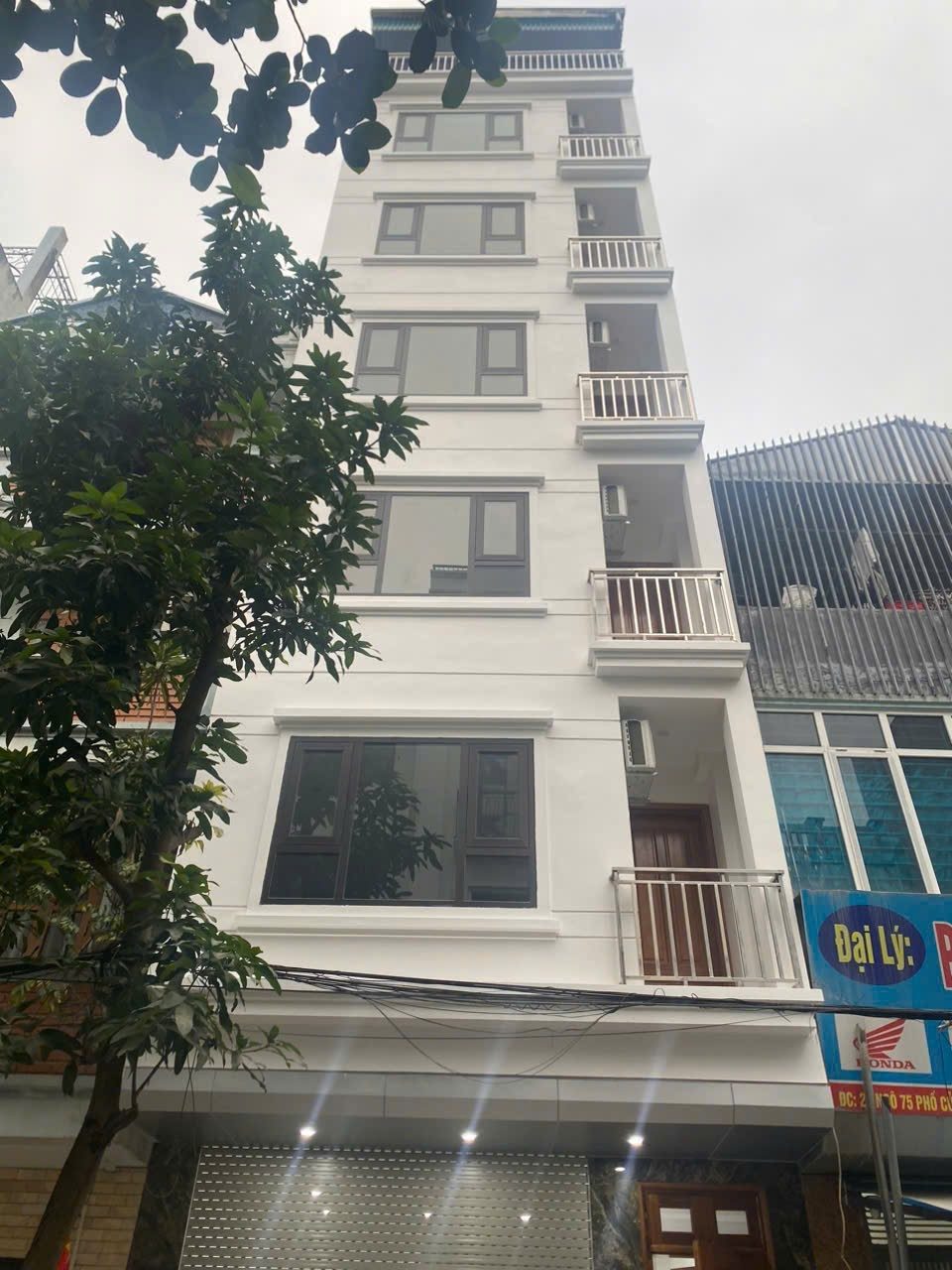 Cho Thuê Nhà KĐT Văn Phú - Hà Đông 50M² 6 Tầng Thang Máy -  Nội Thất CB -Ô Tô Đỗ Cửa - Giá Thuê 30tr