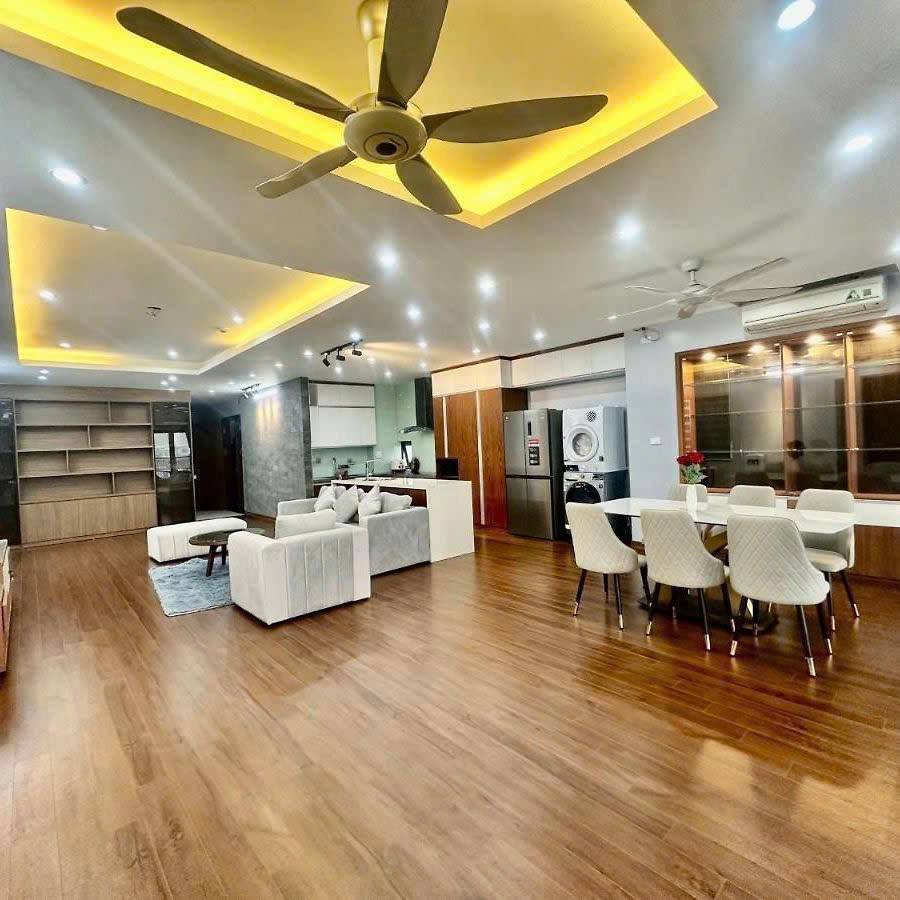 BÁN TÒA APARTMENT PHỐ VẠN PHÚC, BA ĐÌNH - 114M² x 8 TẦNG - DÒNG TIỀN 135TR/TH - Ô TÔ - GIÁ 53.5 TỶ