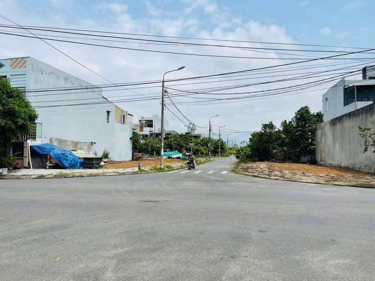 Bán lô góc 2MT Hòa Xuân 📌📌📌LÀM VIỆC TRỰC TIẾP GIÁ TỐT !!!