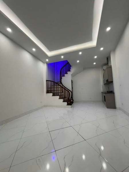 NHÀ HIẾM MINH KHAI BẮC TỪ LIÊM - 32M X 5T - CHỈ 5 TỶ - NHÀ MỚI KOONG - Ô TÔ GẦN - VỀ Ở NGAY