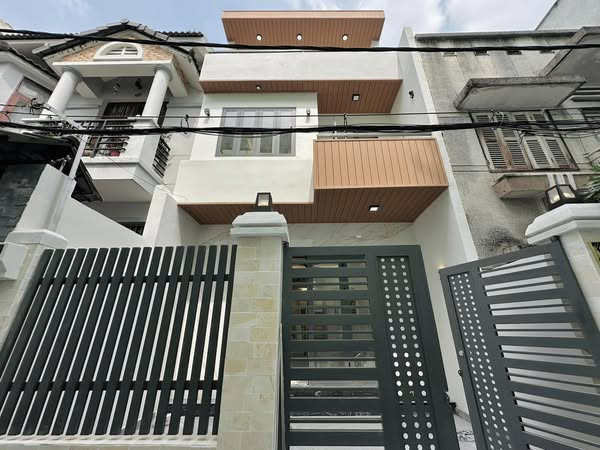 GẤP!NHÀ LÔ GÓC, OTO, NGÕ THÔNG,VĂN TIẾN DŨNG,40Mx4T,MT=5M,nhỉnh 5ty