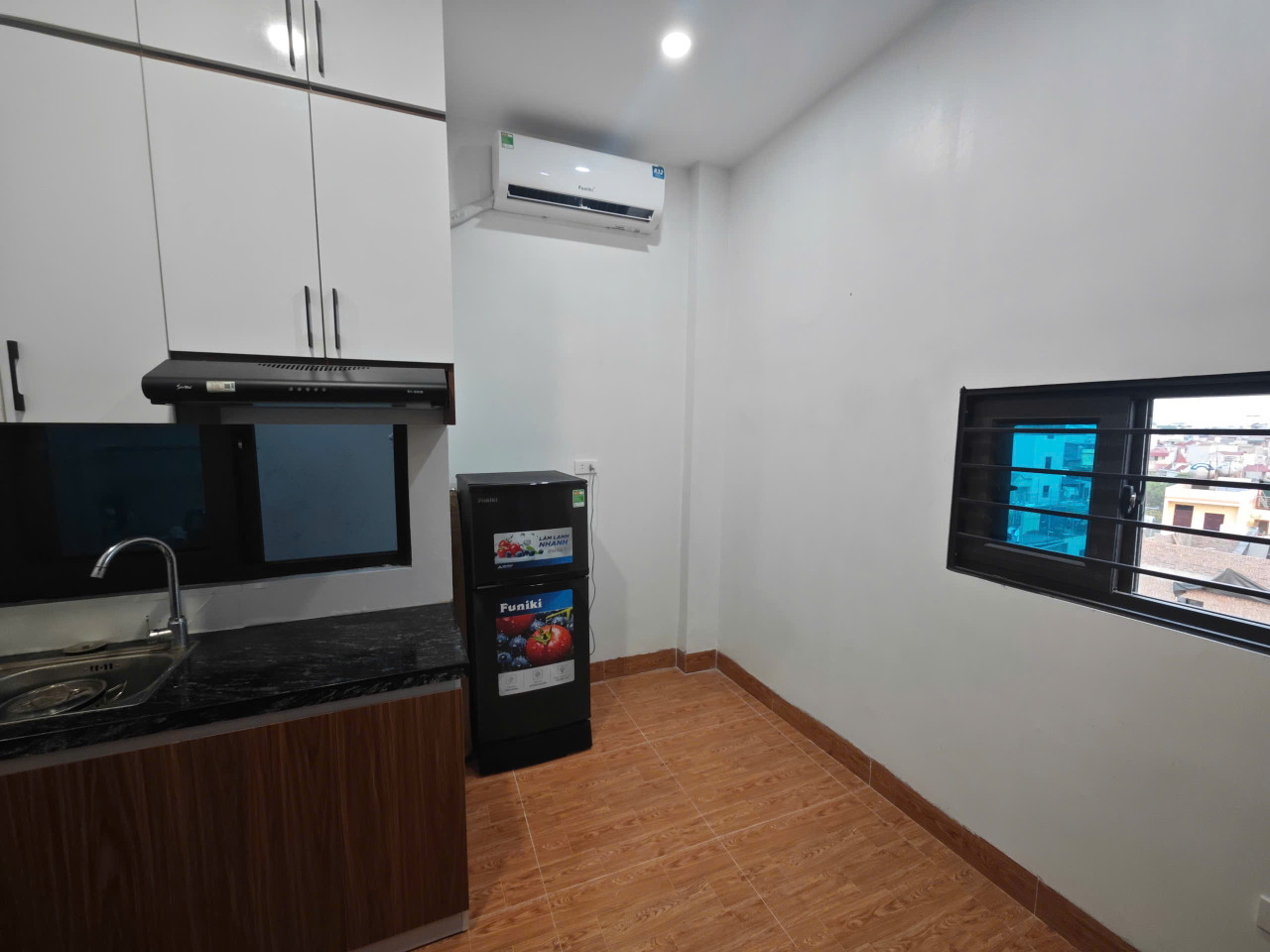 DO CÔNG VIỆC NÊN MÌNH NHƯỢNG PHÒNG CCMN TẠI 70 VĂN TRÌ, P. MINH KHAI, Q. BẮC TỪ LIÊM, HÀ NỘI