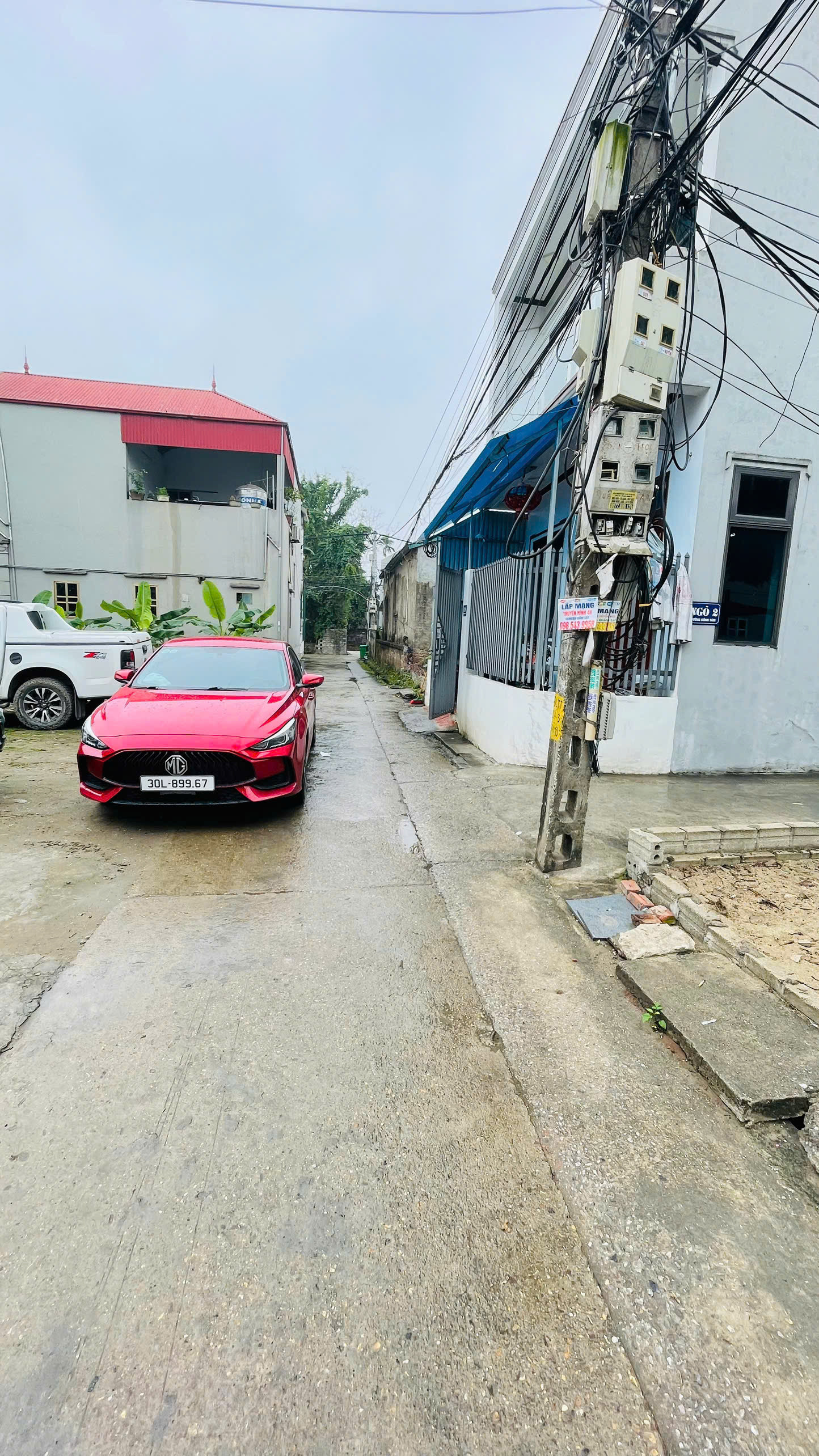 Lô góc 95m - Hoa hậu chân dài Hồng Vân - Đường 5m thông các ngả - Cách đường Thanh Niên 20m