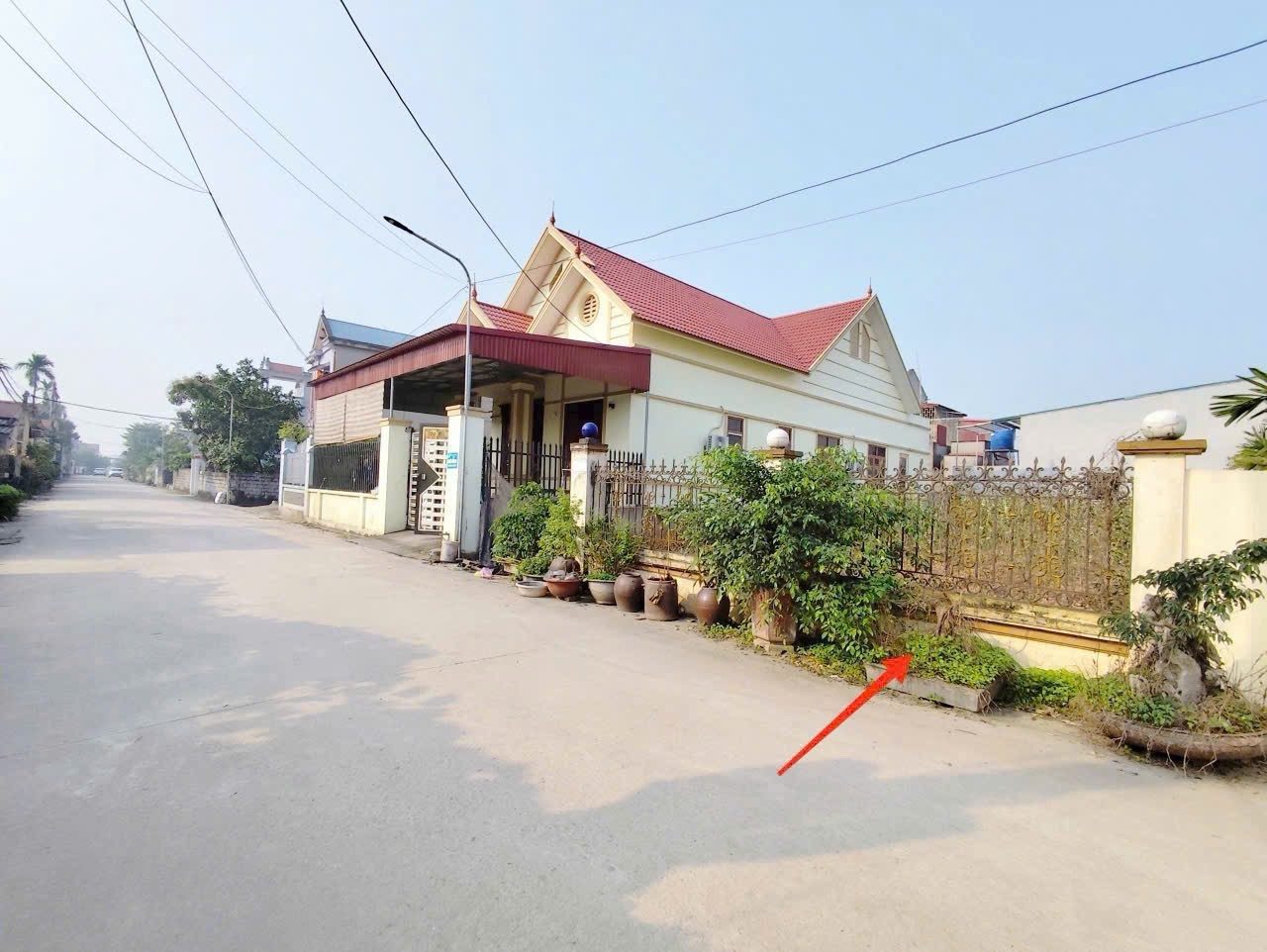 SIÊU VIP- SIÊU HIẾM ( GIÁ NÀO CŨNG BÁN ) 

Chính chủ gửi bán nhanh trục chính kinh doanh- an thái - an vĩ - khoái châu - hy 
Diện tích 123,8m2 giá đầu tư chỉ 2x triệu m2 ( x nhỏ xíu )