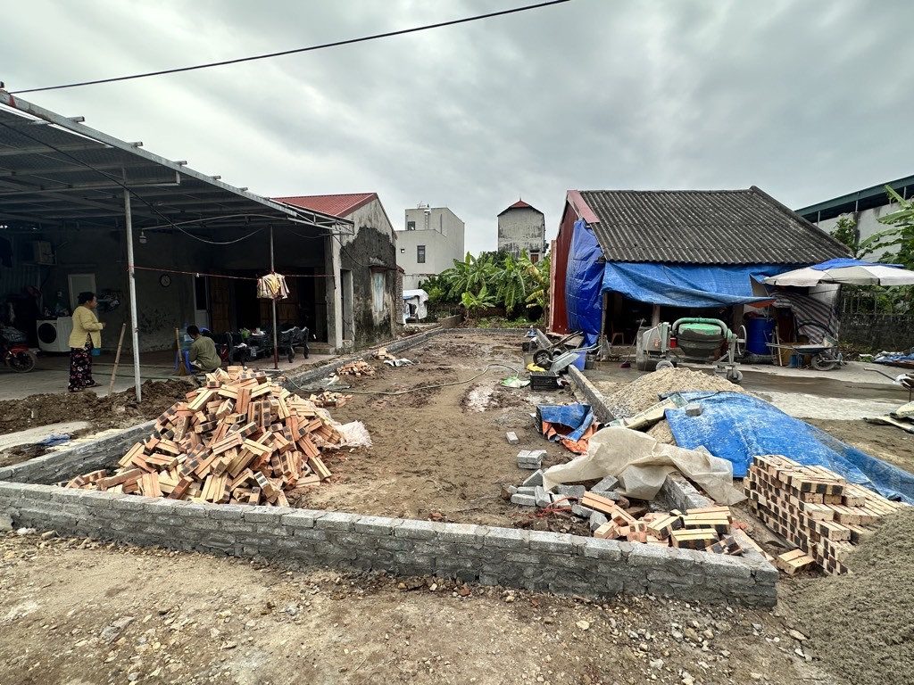 BÁN ĐẤT 100M2 FULL THỔ CƯ NGANG 5M ĐƯỜNG TRƯỚC ĐẤT RỘNG 7M XÃ DẠ TRẠCH KHOÁI CHÂU GIÁ 3,75 ĐỒNG