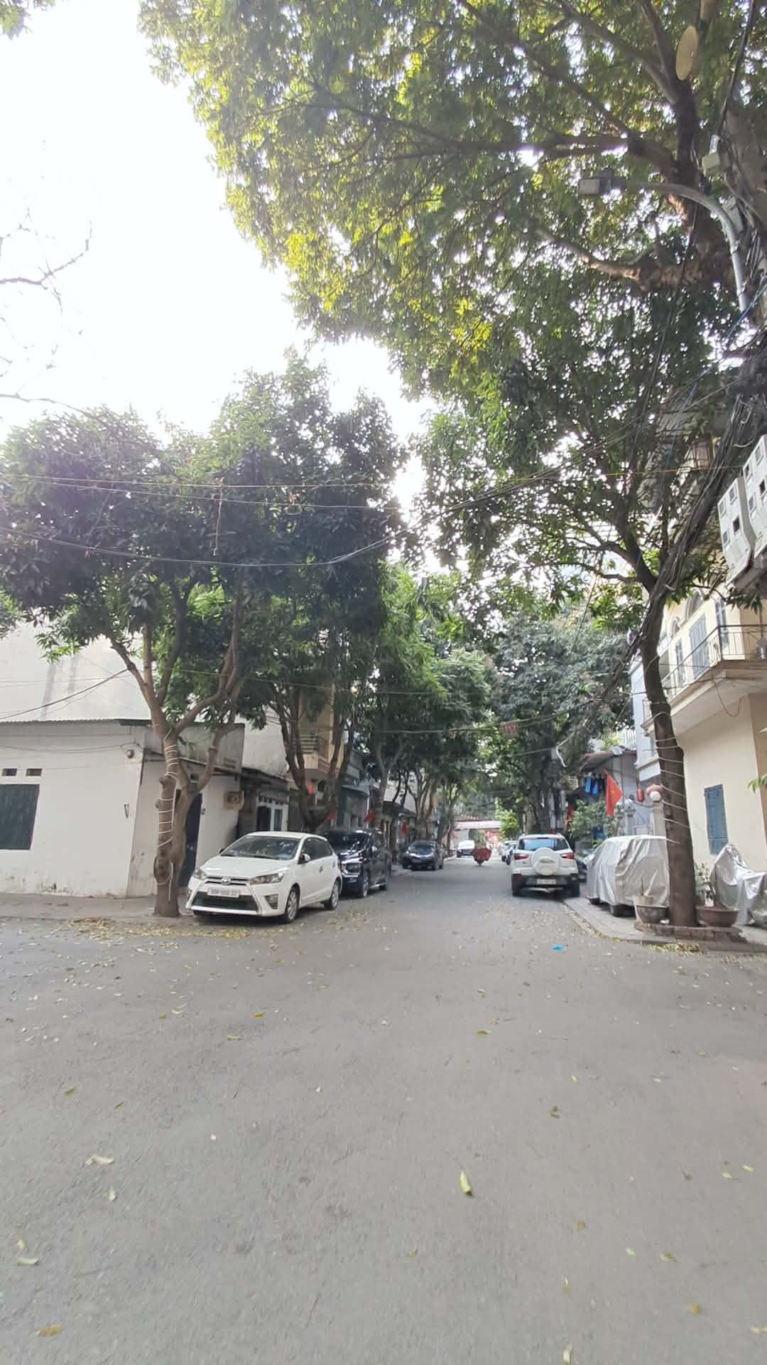 MẢNH ĐẤT ĐẸP XÂY TỔ ẤM TẠI VIỆT HƯNG – 61M2- 1x Tỷ--Ô TÔ TRÁNH ĐỖ - VỈA HÈ [0372311369]