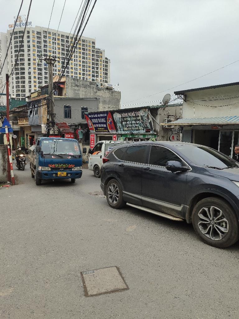Bán nhà 195m² ngang 5m giá 20 tỷ Phường Vĩnh Hưng