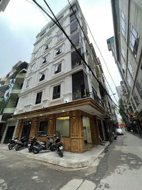 MẶT PHỐ VĨNH PHÚC - LÔ GÓC 9 TẦNG THANG MÁY - VỈA HÈ KINH DOANH SIÊU ĐỈNH - GIÁ 31 TỶ