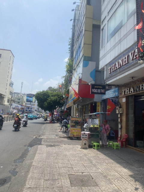 +BÁN GẤP NHÀ Q10-SHR,4Tầng BTCT-VàiCăn Ra MT Ngay Nguyễn Tri Phương 5PN-Nhỉnh 6Tỷ