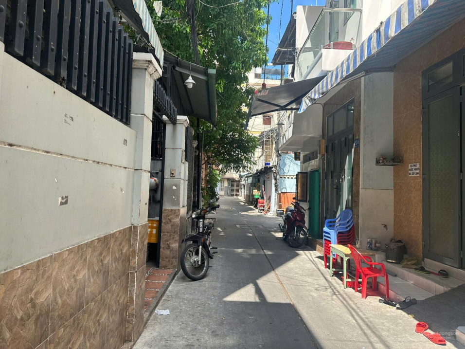 🏡 Bán nhà HXH 4m 3/2, Q.10, nội thất đầy đủ, 8.x tỷ!